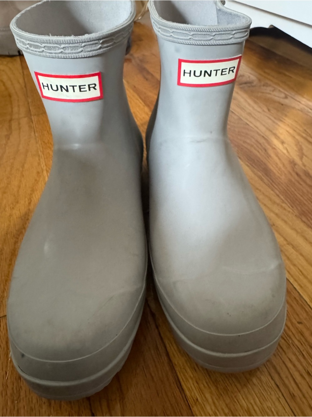 Worn 2x. Great condition. Hunter Short Rubber Boots in Light Gray